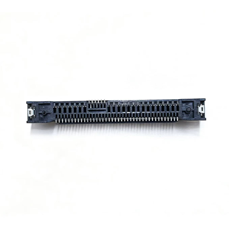 CUGMSA2103504 PCIE4-SAS4.0 VT SMT