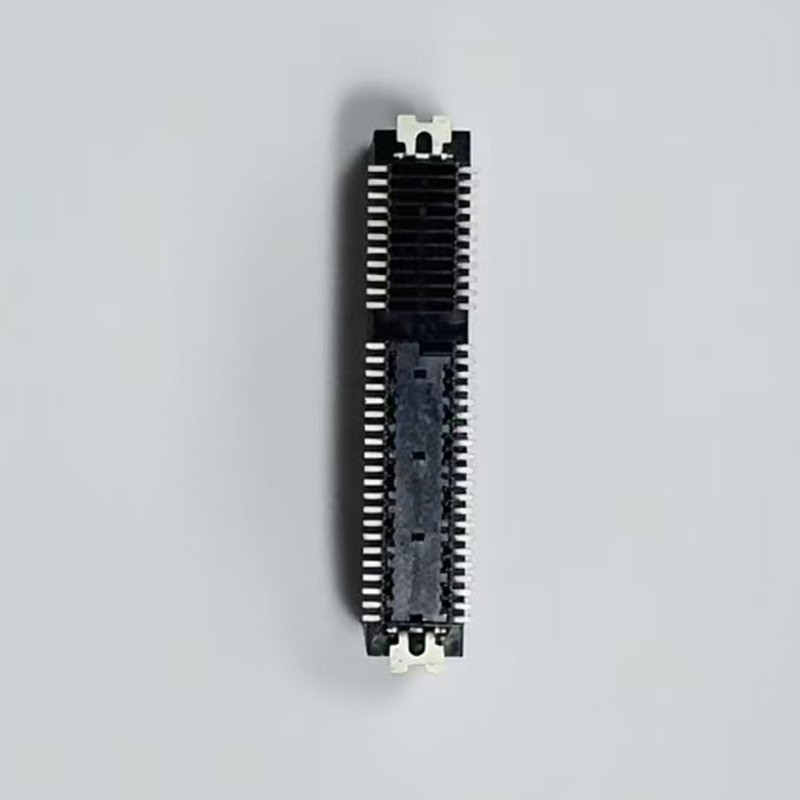 CUC0647B0514B PCIe 5.0 64-Pin Connector, Side-Slotted with No Side Eaves