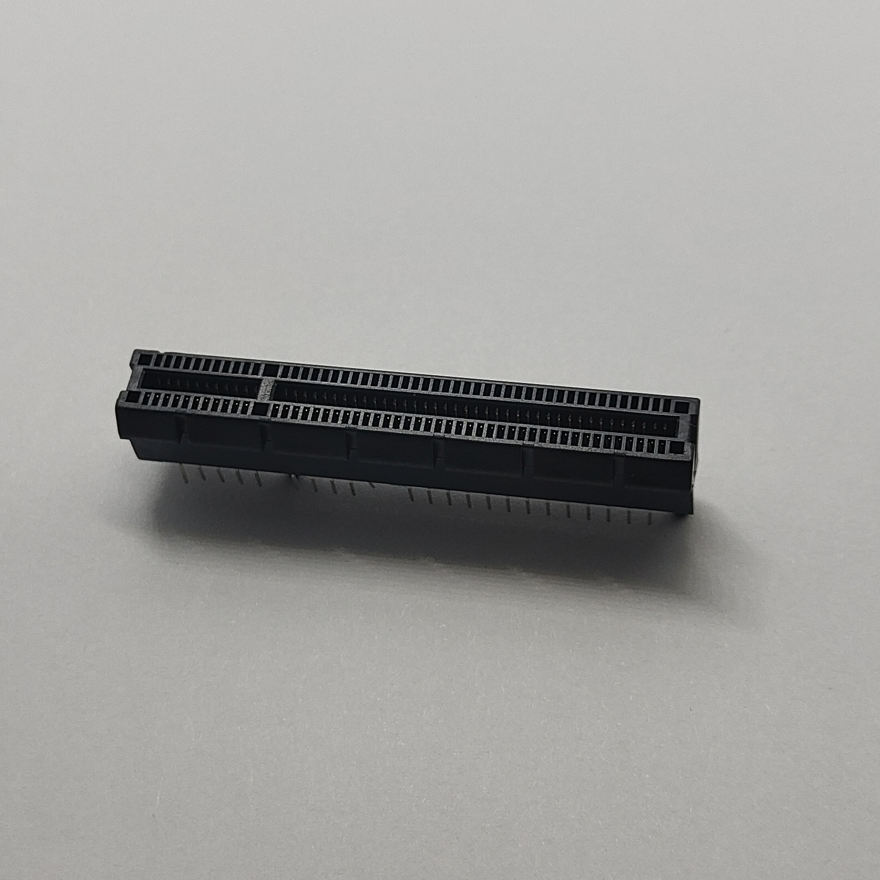 PCIe 98P Guide Post Type BLACK DIP=2.5MM