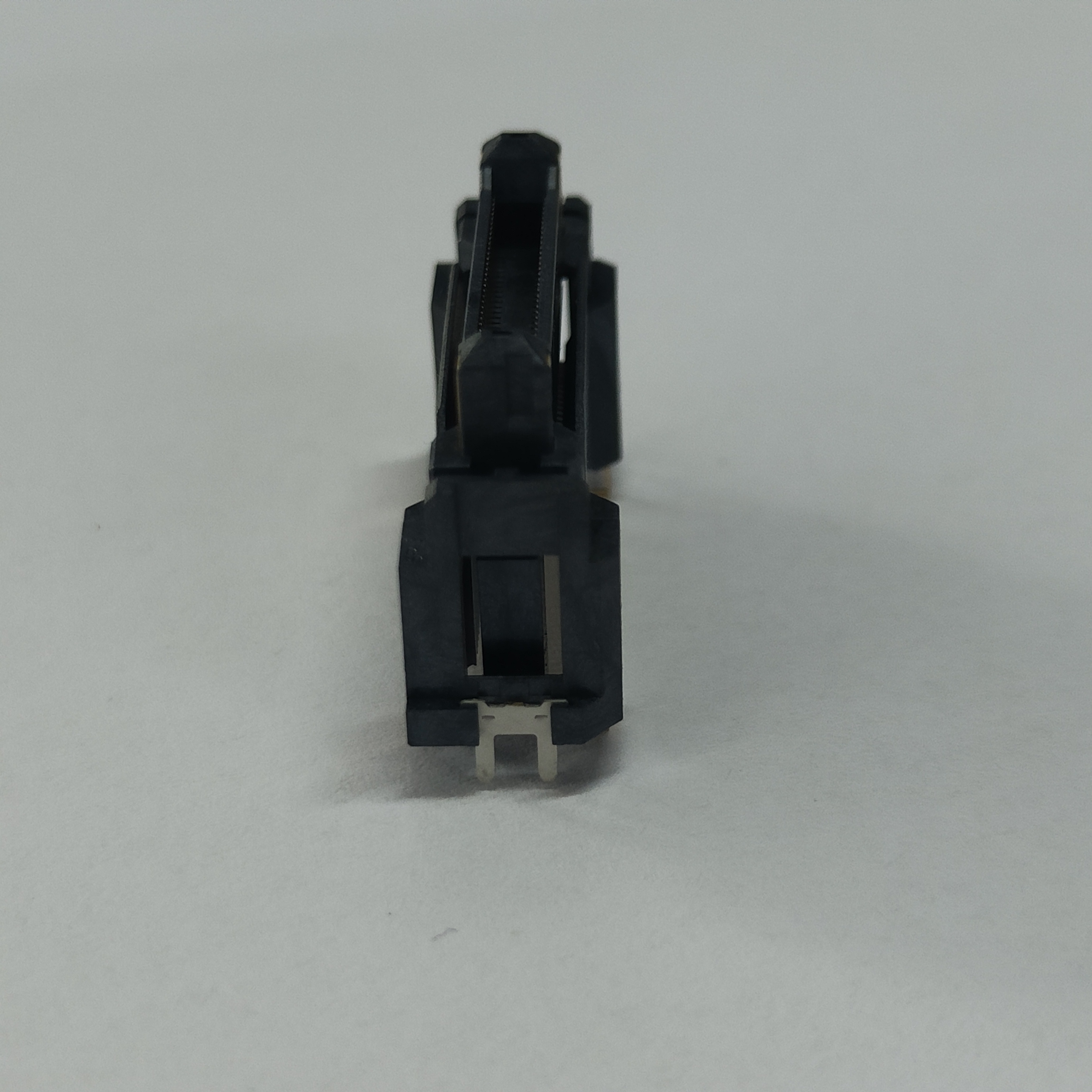 0.5mm Floating Vertical DIP BTB Male 60PIN Au3u" LCP High Temp BLACK