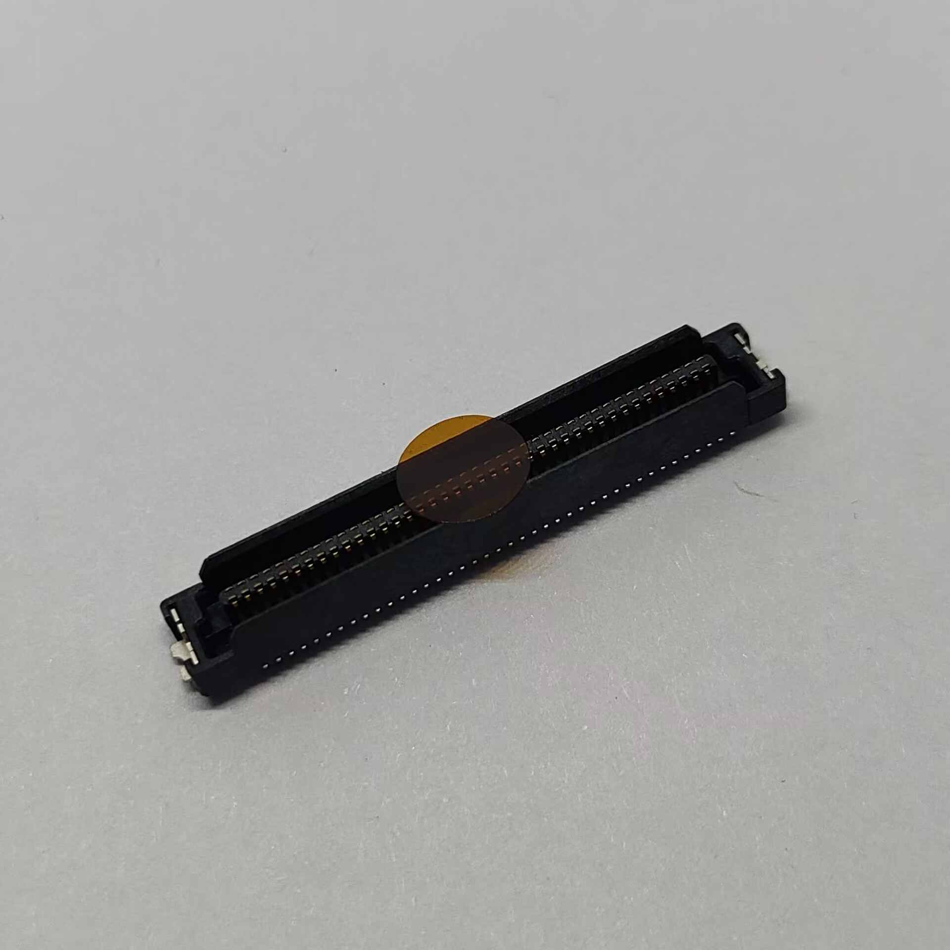 BTB Pitch 0.8mm Male Vertical SMT Connector, H5.00mm, Black