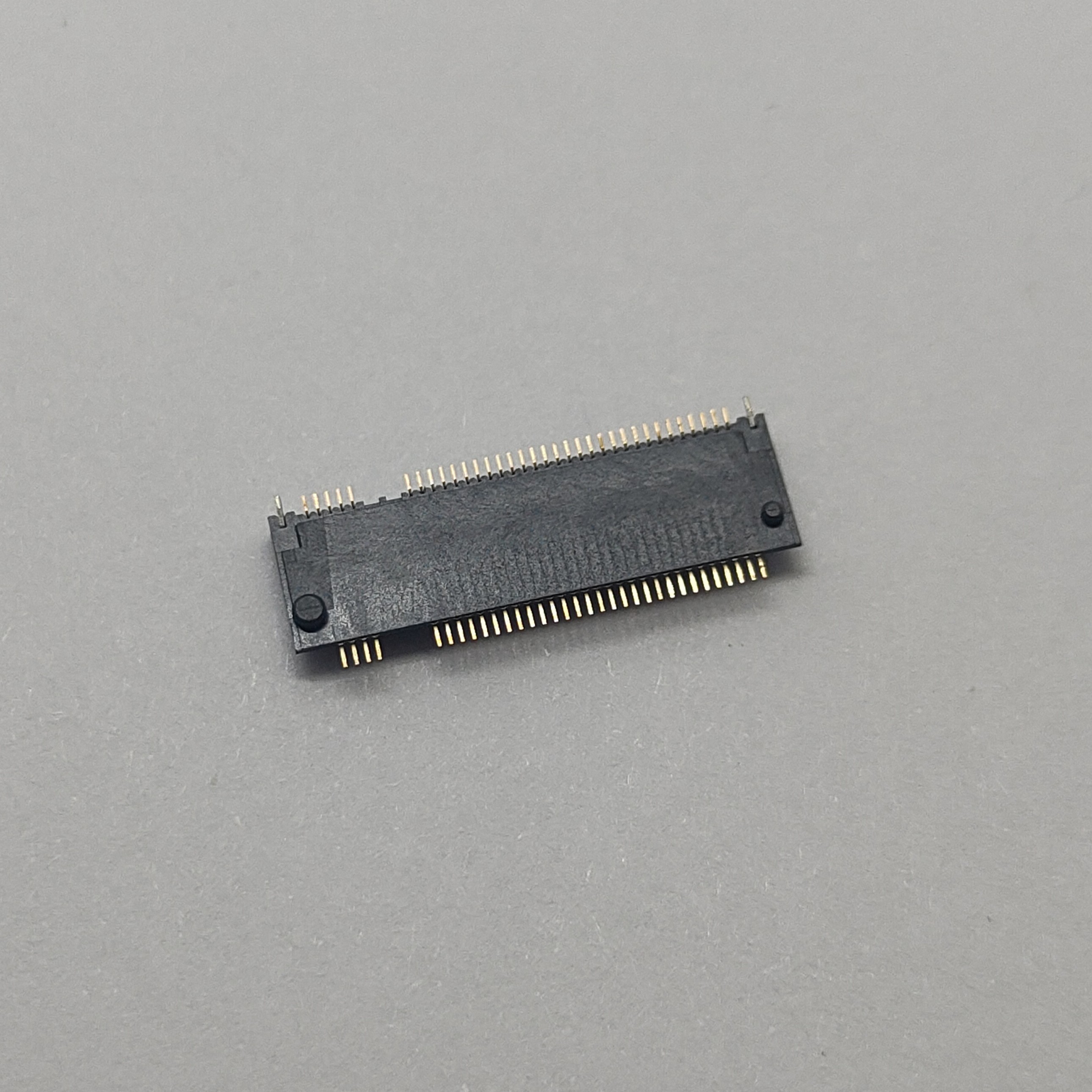 M.2 H2.05 Au1u'' Connector