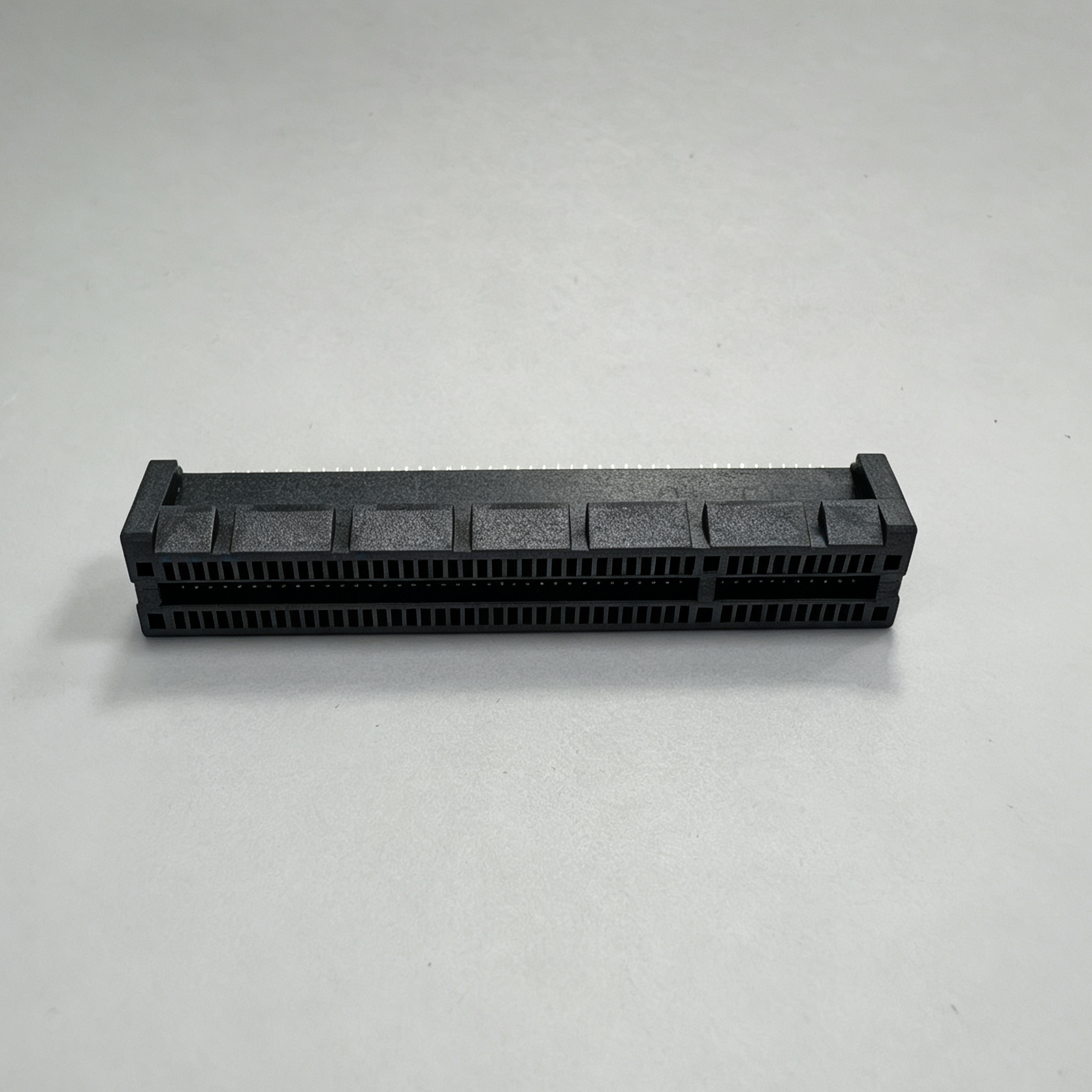 PCIe Gen4.016GT/S 98PIN Without Guide Post Board‑Lock Clamp‑Mount Au15u''