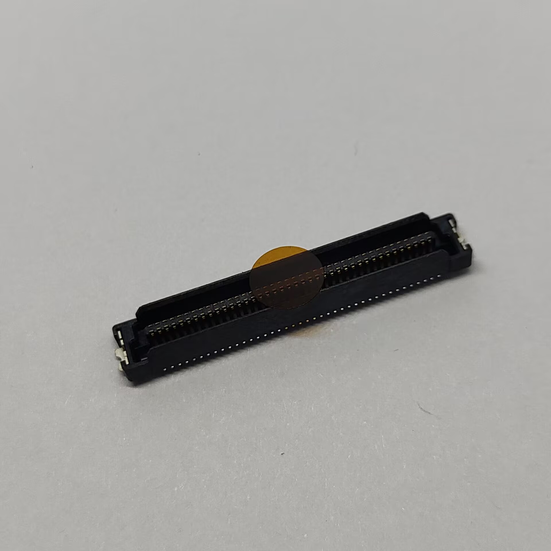 BTB Pitch 0.8mm Male Vertical SMT Connector, H5.00mm, Black