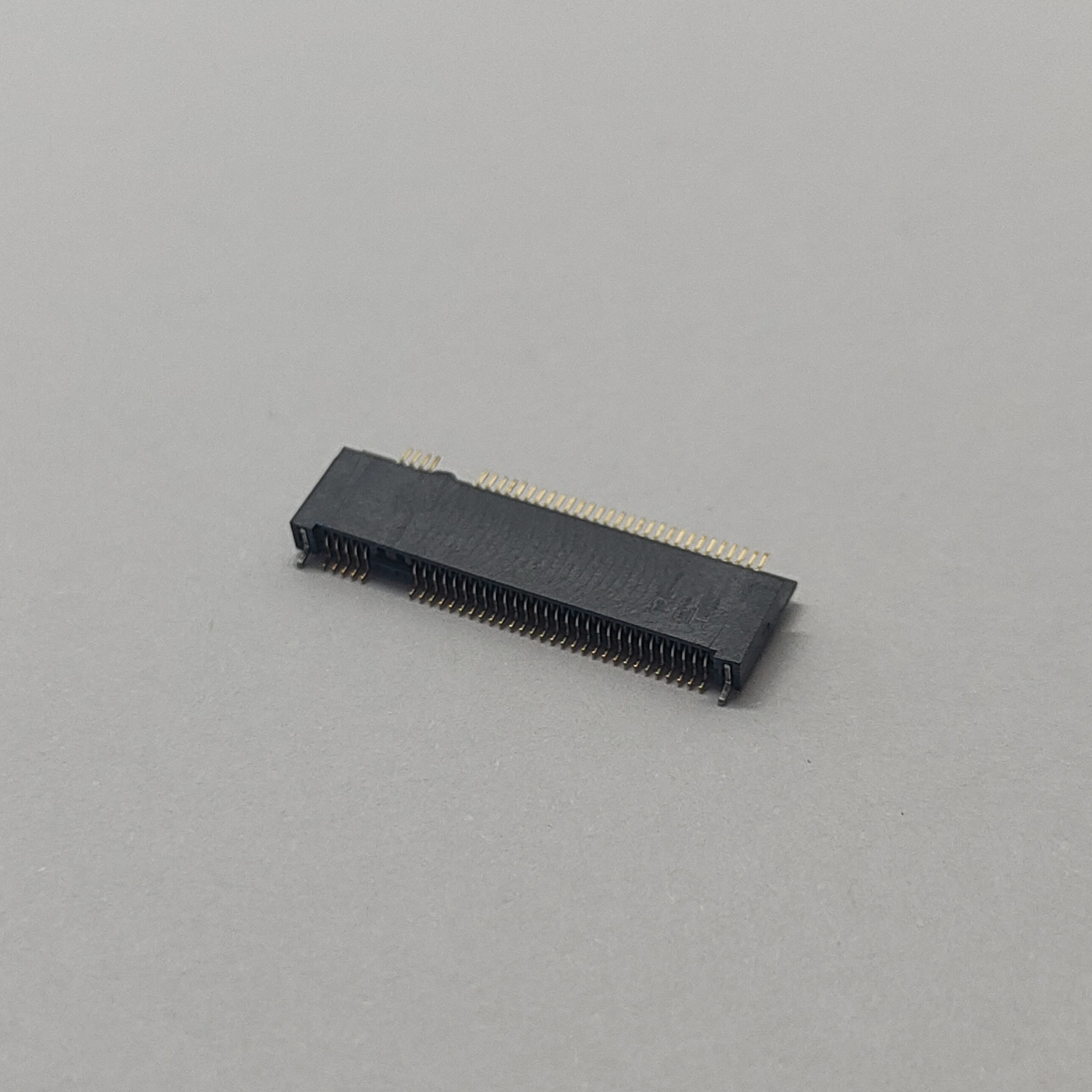 M.2 H2.05 Au1u'' Connector
