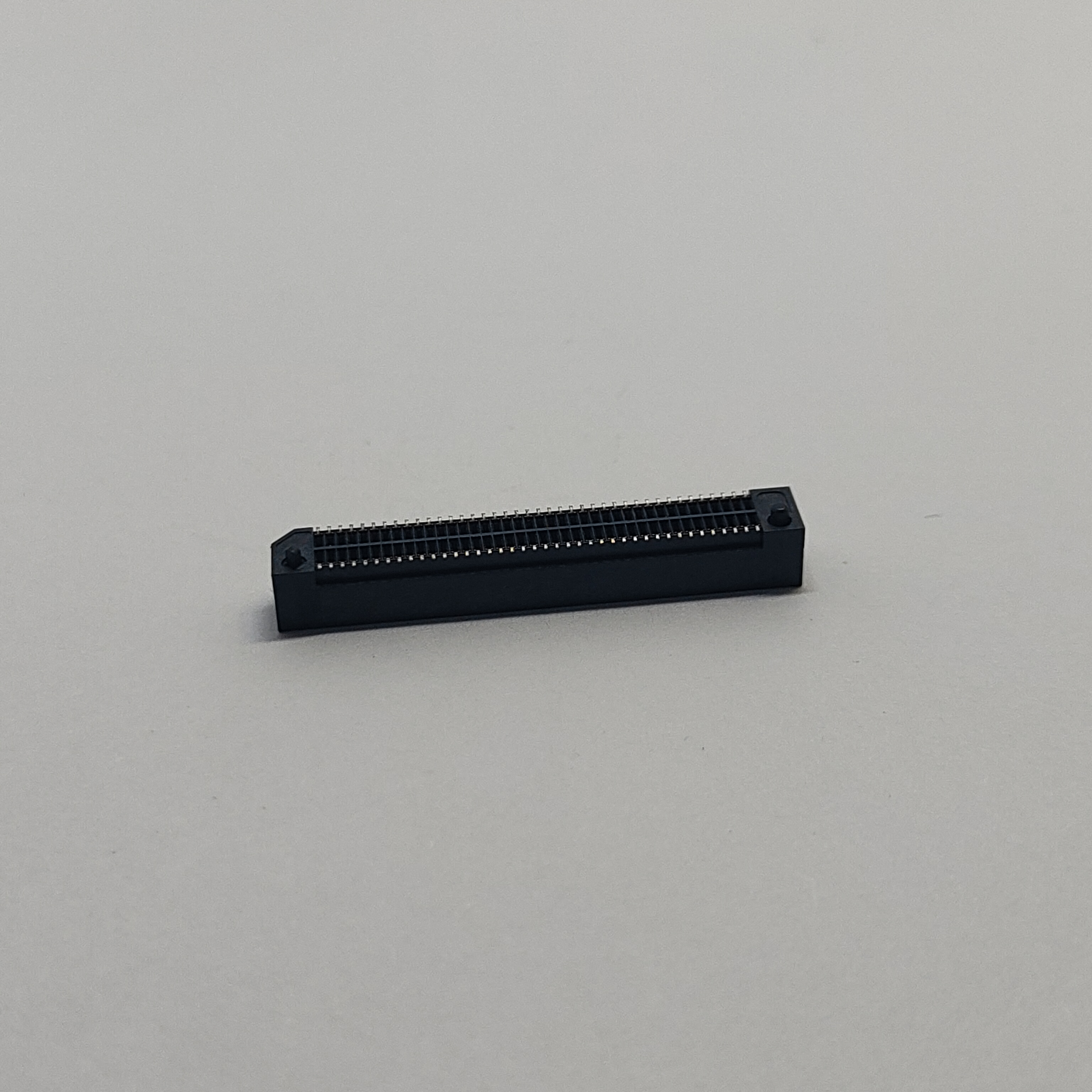 0.8mm Pitch Vertical BTB Female Receptacle, 80 Pin, SMT, 5.3mm H, 10µ" Selective Gold, High Temp