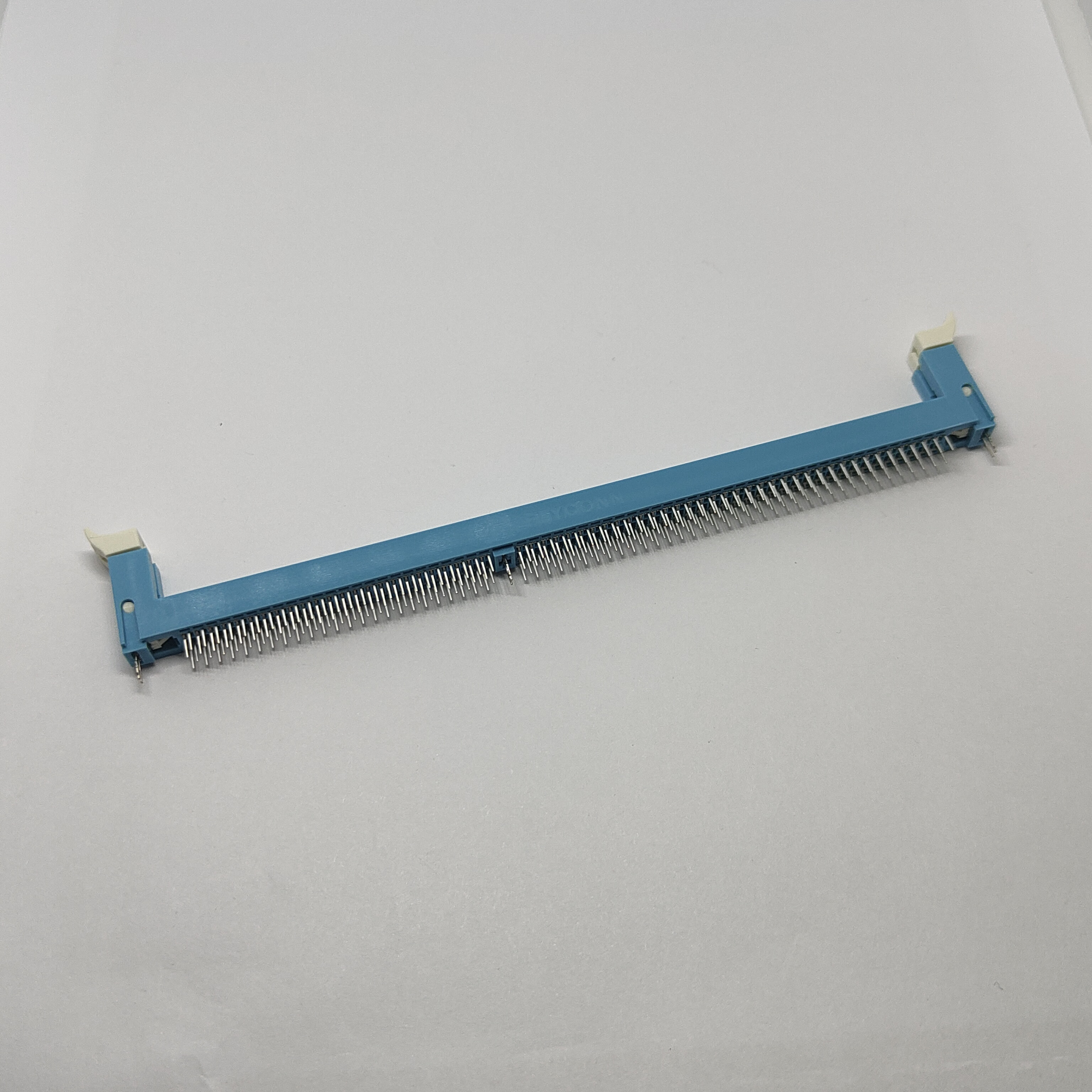 DDR3 240‑Pin Finished‑Assembly Gold‑Finger Female DIP Memory Connector Socket