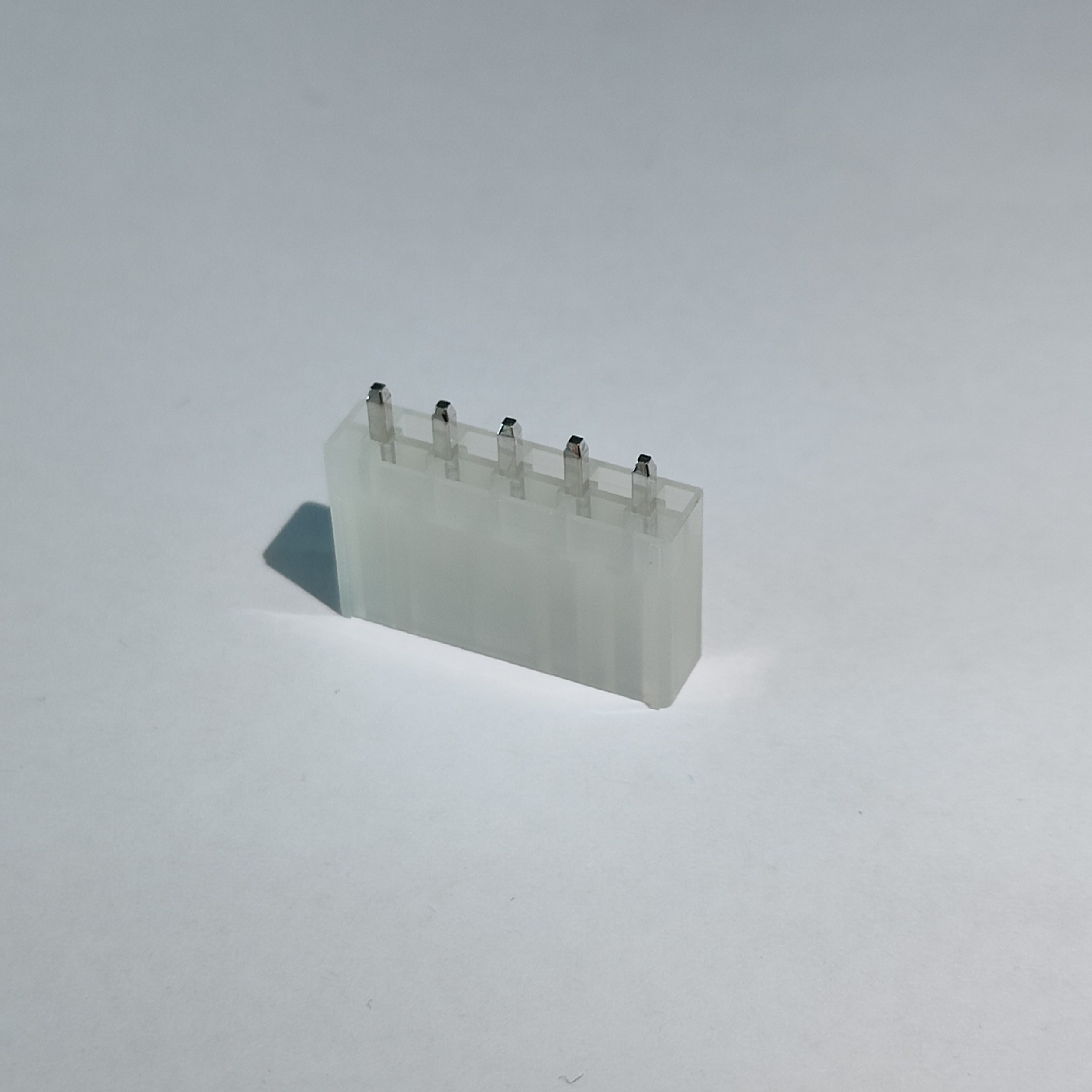 4.20 mm Pitch 5-Pin 180° DIP Connector, Solid Pin, PA66 UL94 V-2, Translucent White