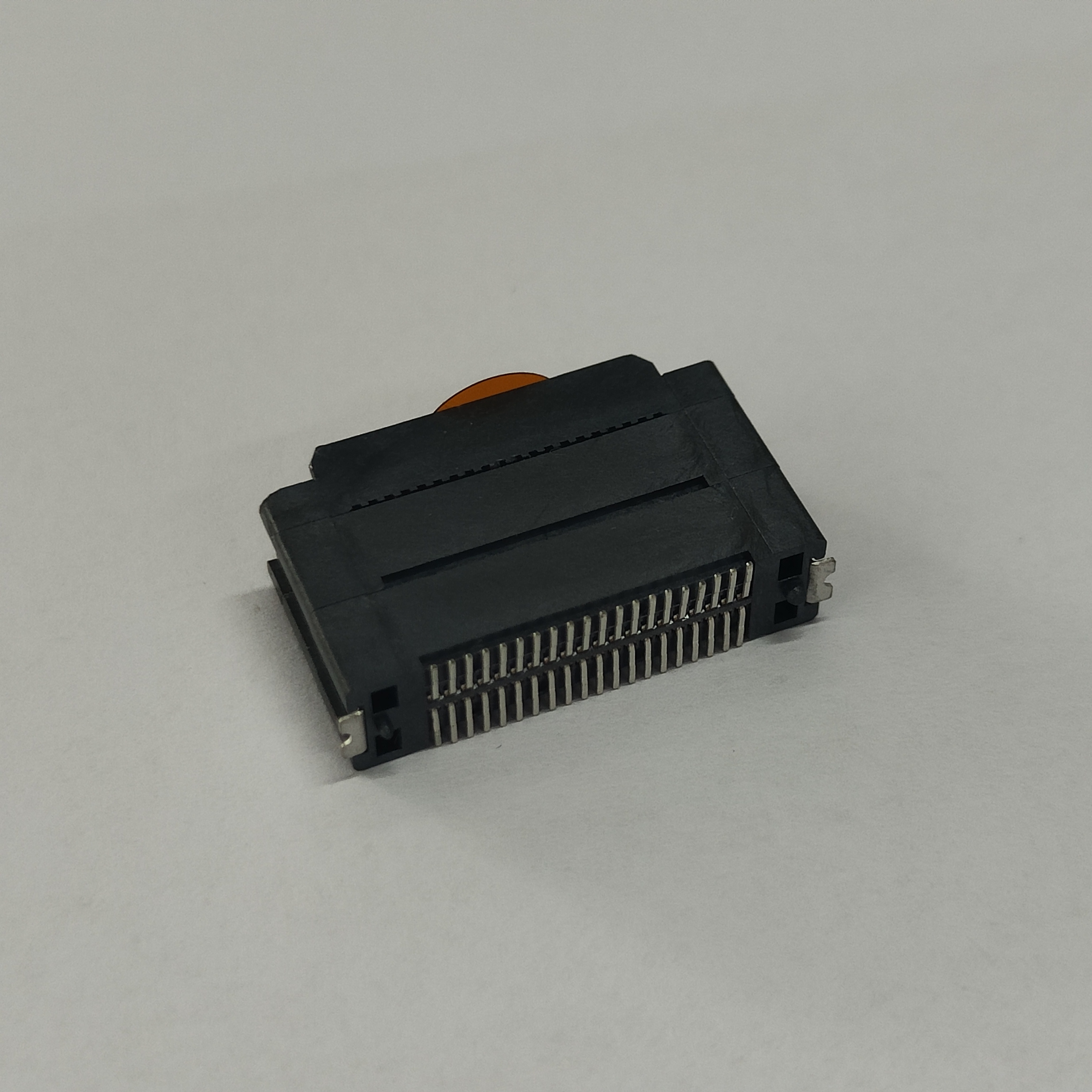 0.80mm Pitch Board to Board Plug, Surface Mount, Dual Row Vertical