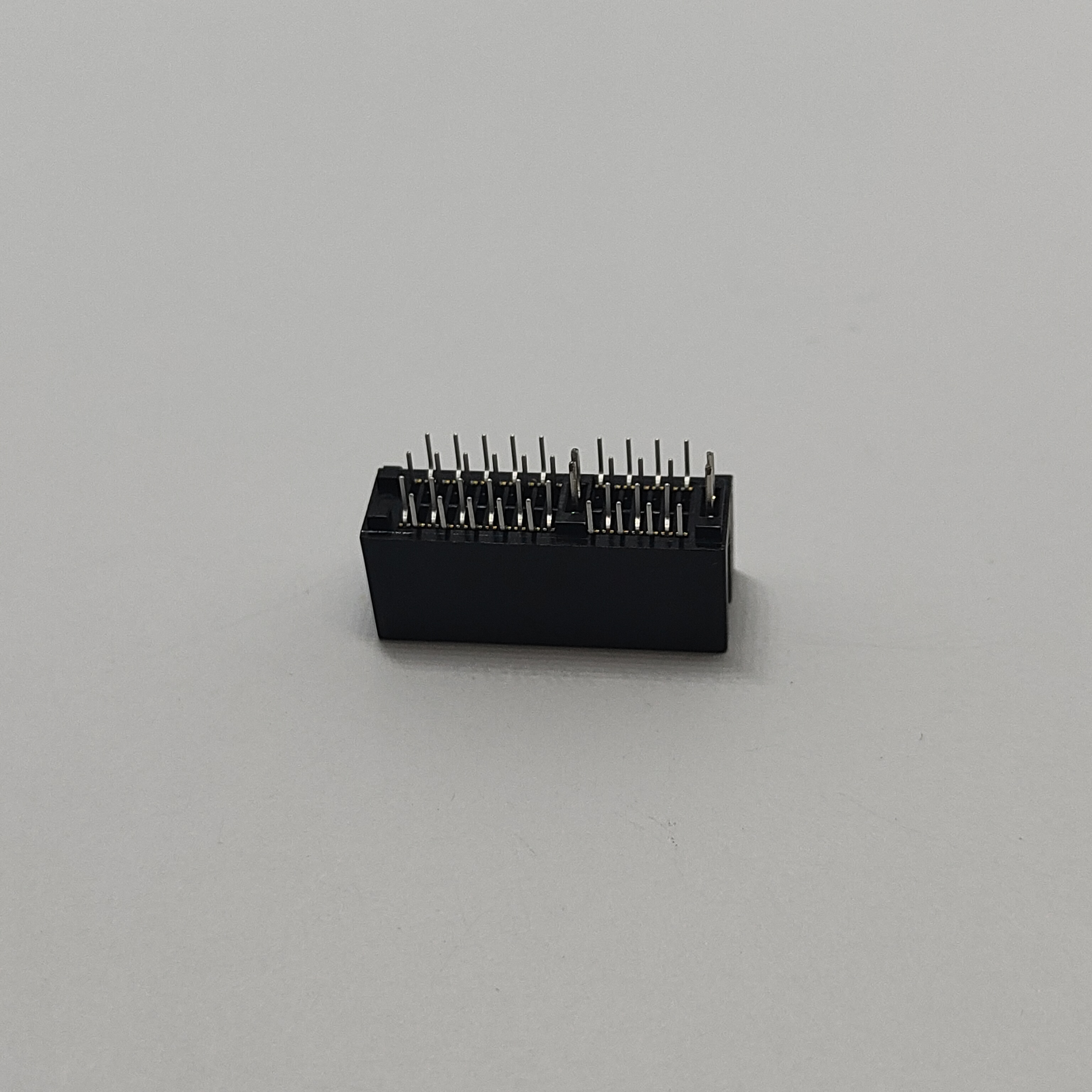 PCIe 3.0 36P NO LOGO G/F DIP BLACK