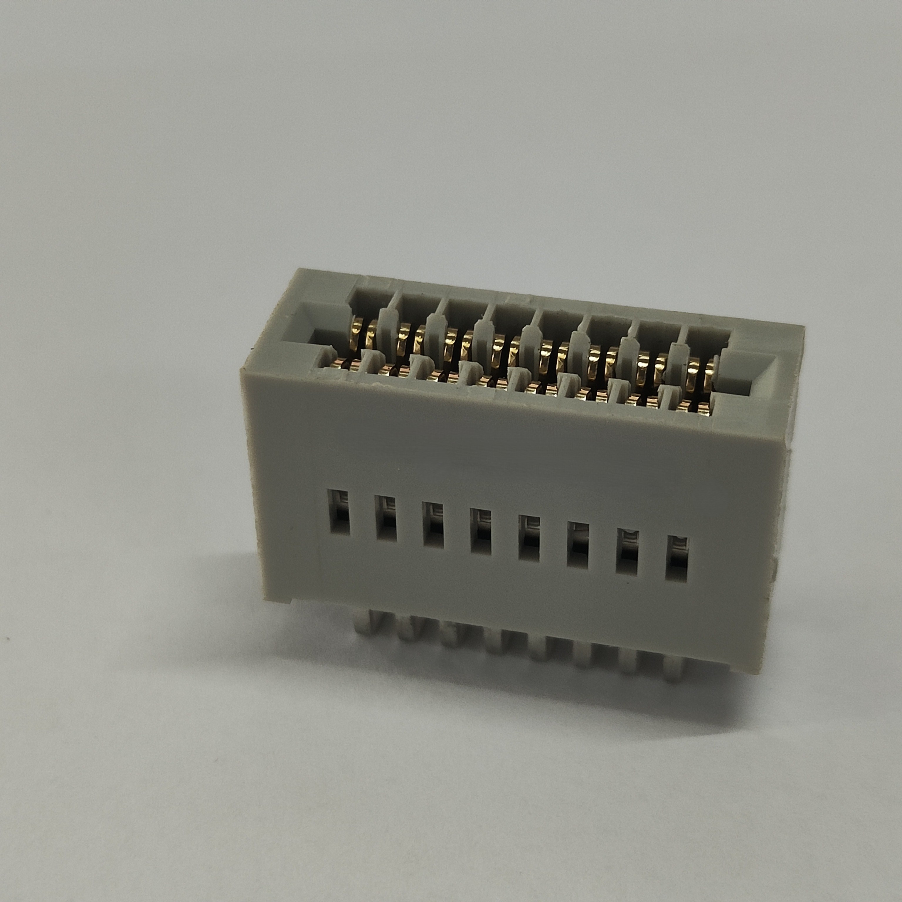 2.54×2.54mm Pitch 90° Right Angle DIP Gold Finger, 2×8P, 1μ" Gold Plating, Gray, No Logo