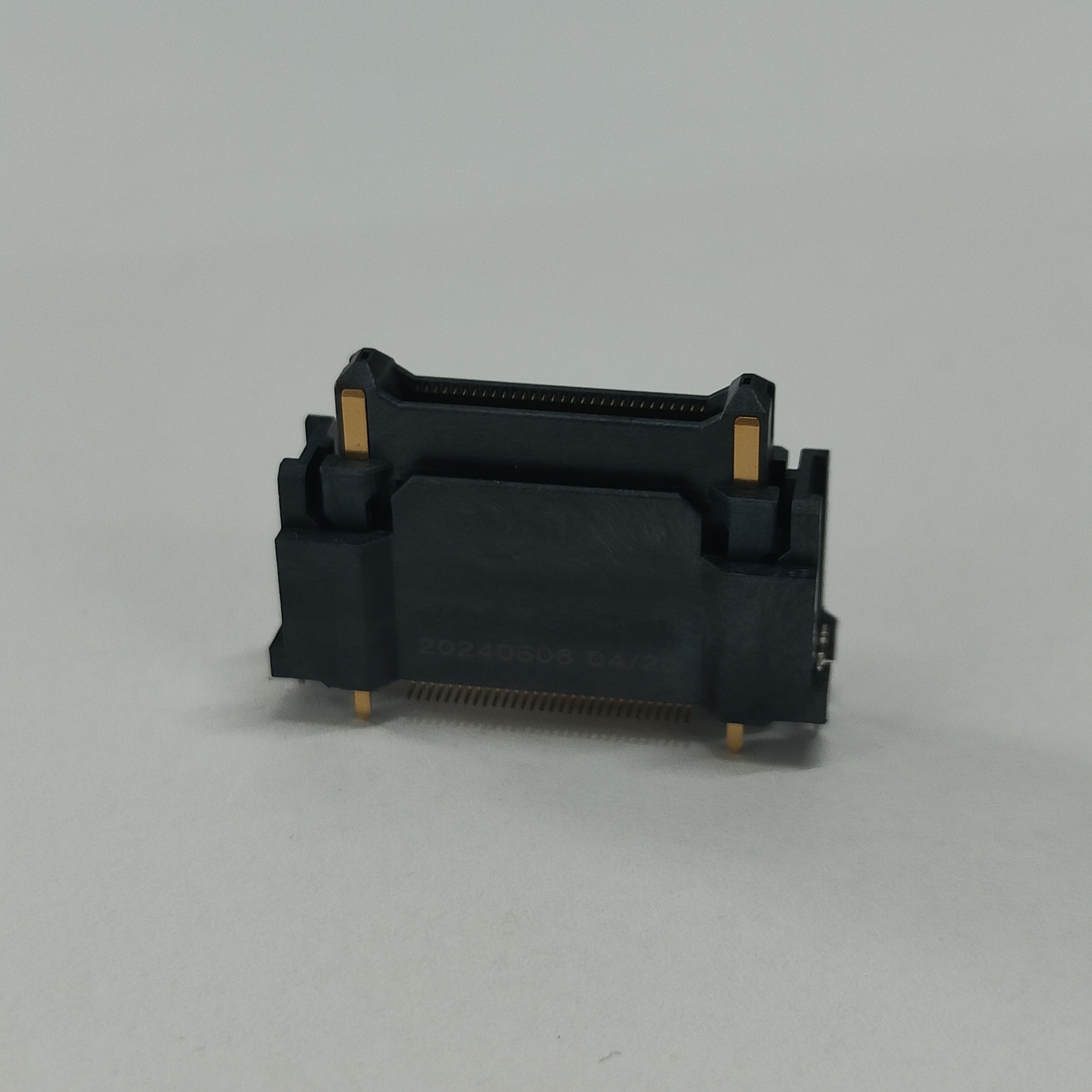 0.5mm Floating Vertical DIP BTB Male 60PIN Au3u" LCP High Temp BLACK