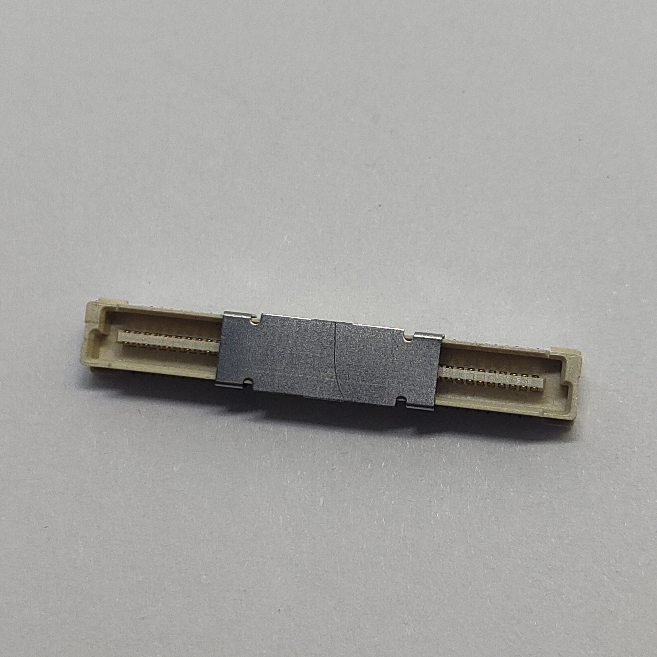 0.8mm Pitch BTB Male Connector, 80 Pins, SMT, 5.0mm Height