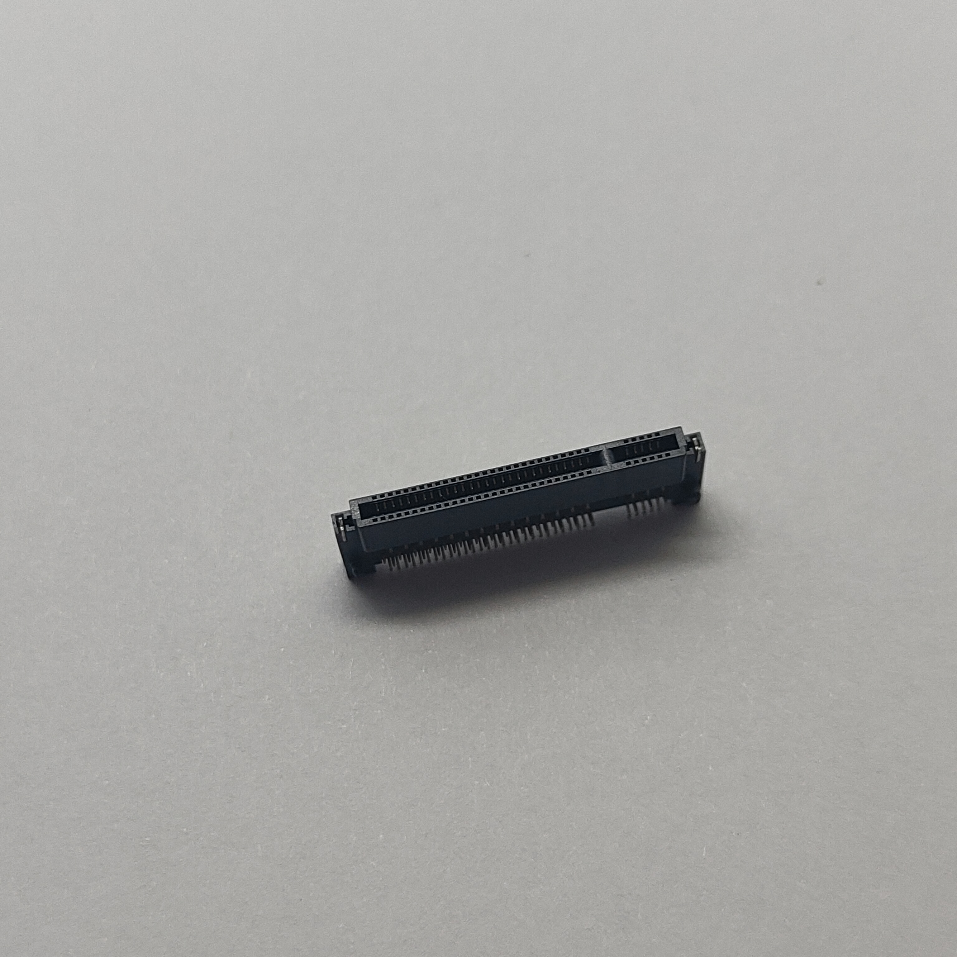 M.2 CH0.6 RVS 1.65H Au1u'' Connector