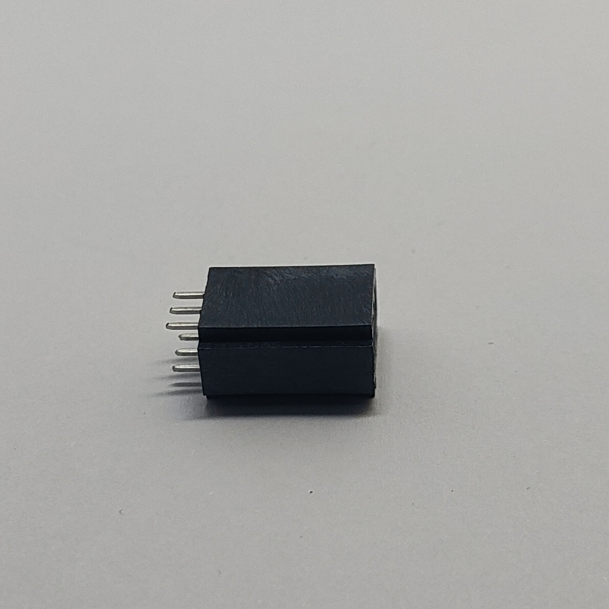 2.54mm Pitch Gold Finger DIP Connector 180° 2x3 Pin, Half Gold Tin 1u", High Temp Black Housing, 0.5mm Slot