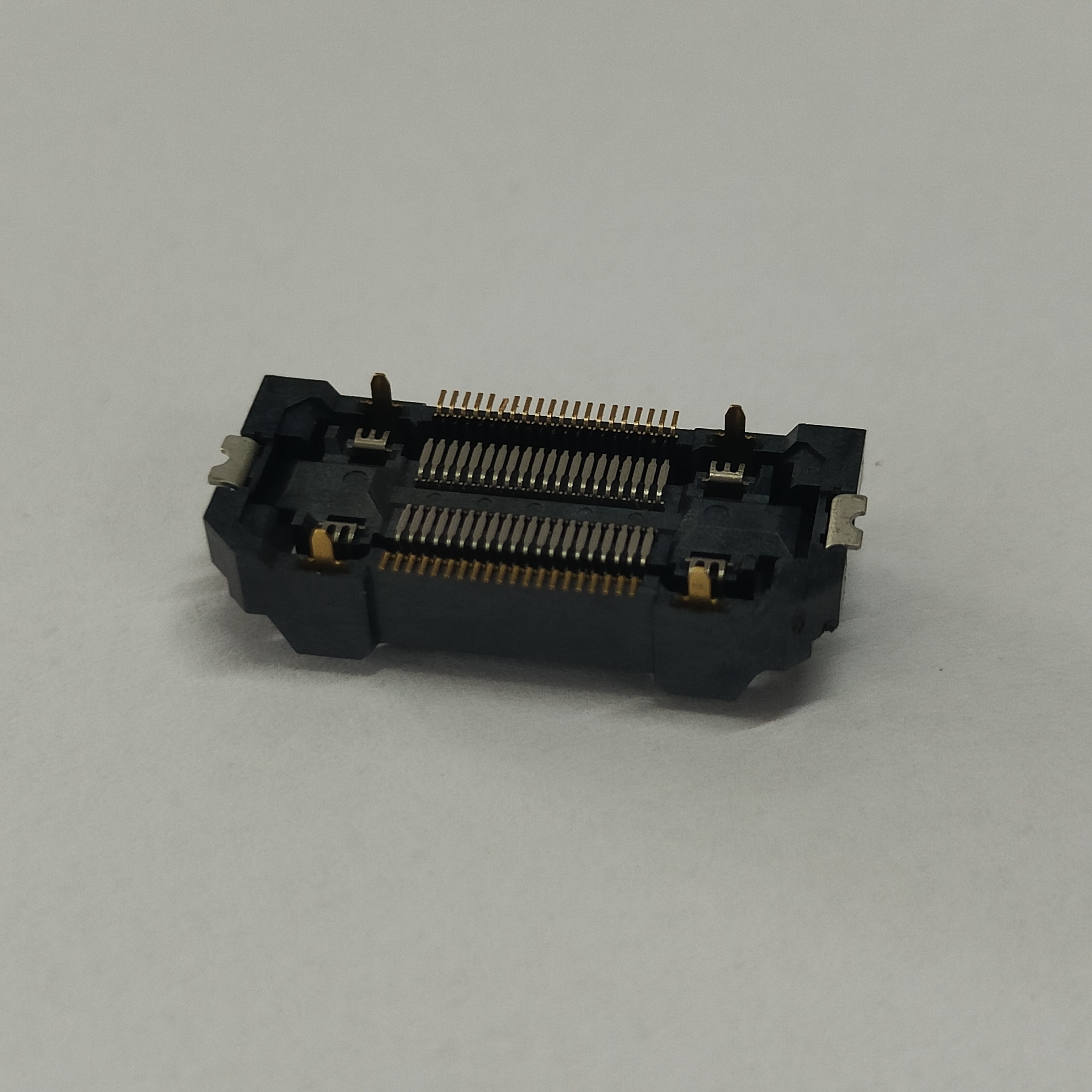 0.50mm Pitch Board to Board Floating Connector Receptacle Dual Row, Vertical 6.00mm Stack Height LCP