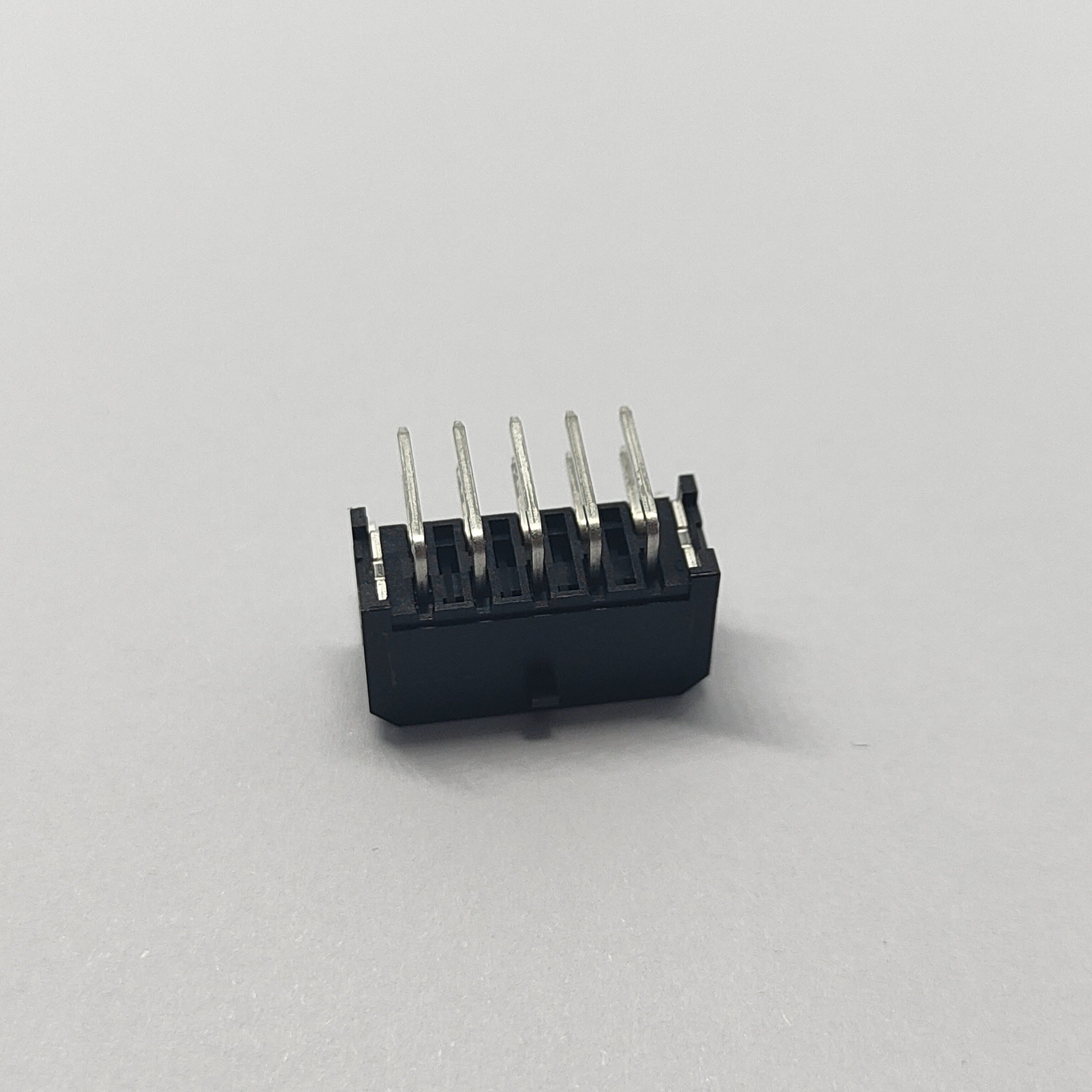 MX 3.00MM PITCH DIP TYPE 90° WAFER PA9T BLACK 2*5PIN F=2.33mm E=3.00 High conductivity copper L=3.2mm