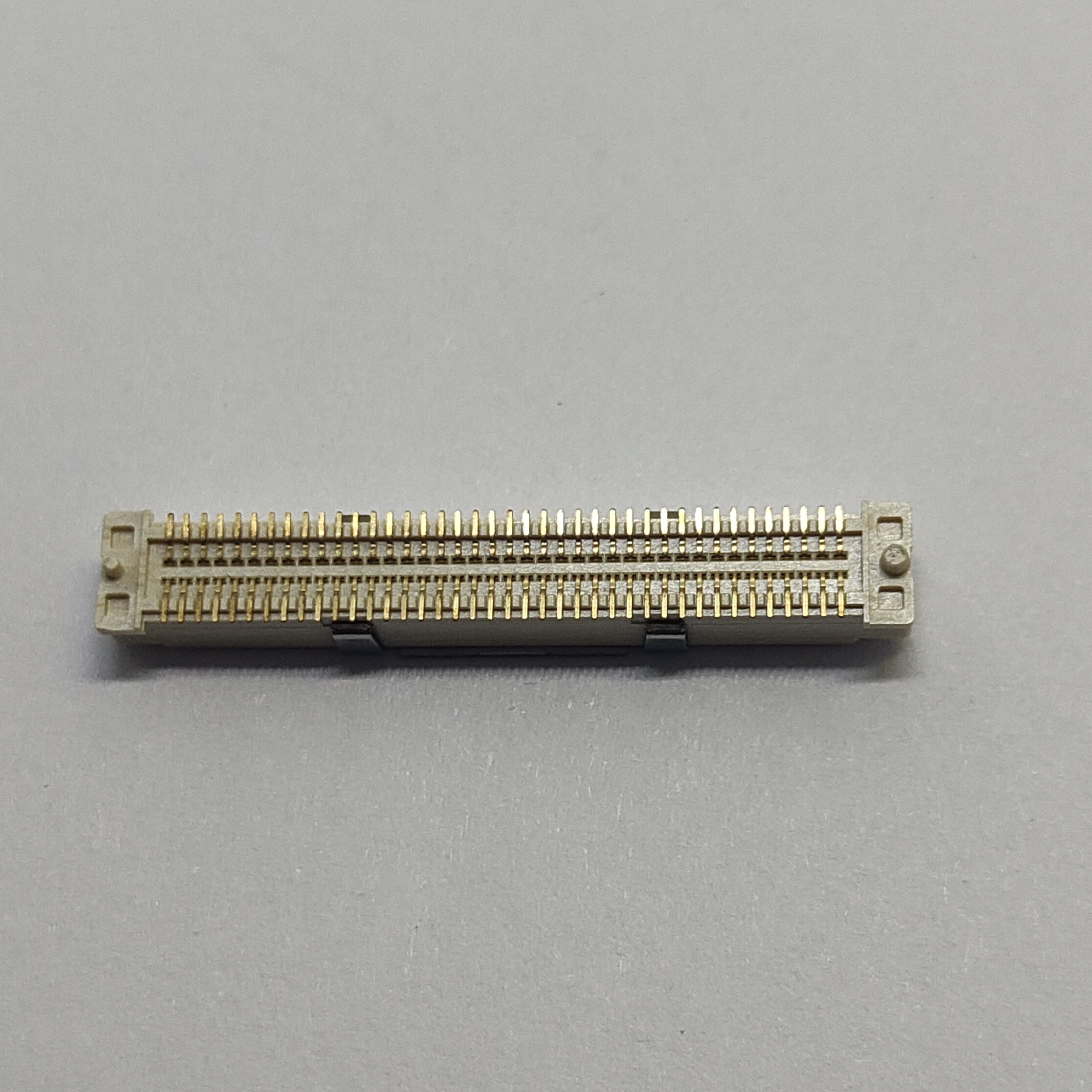 0.8mm Pitch BTB Male Connector, 80 Pins, SMT, 5.0mm Height