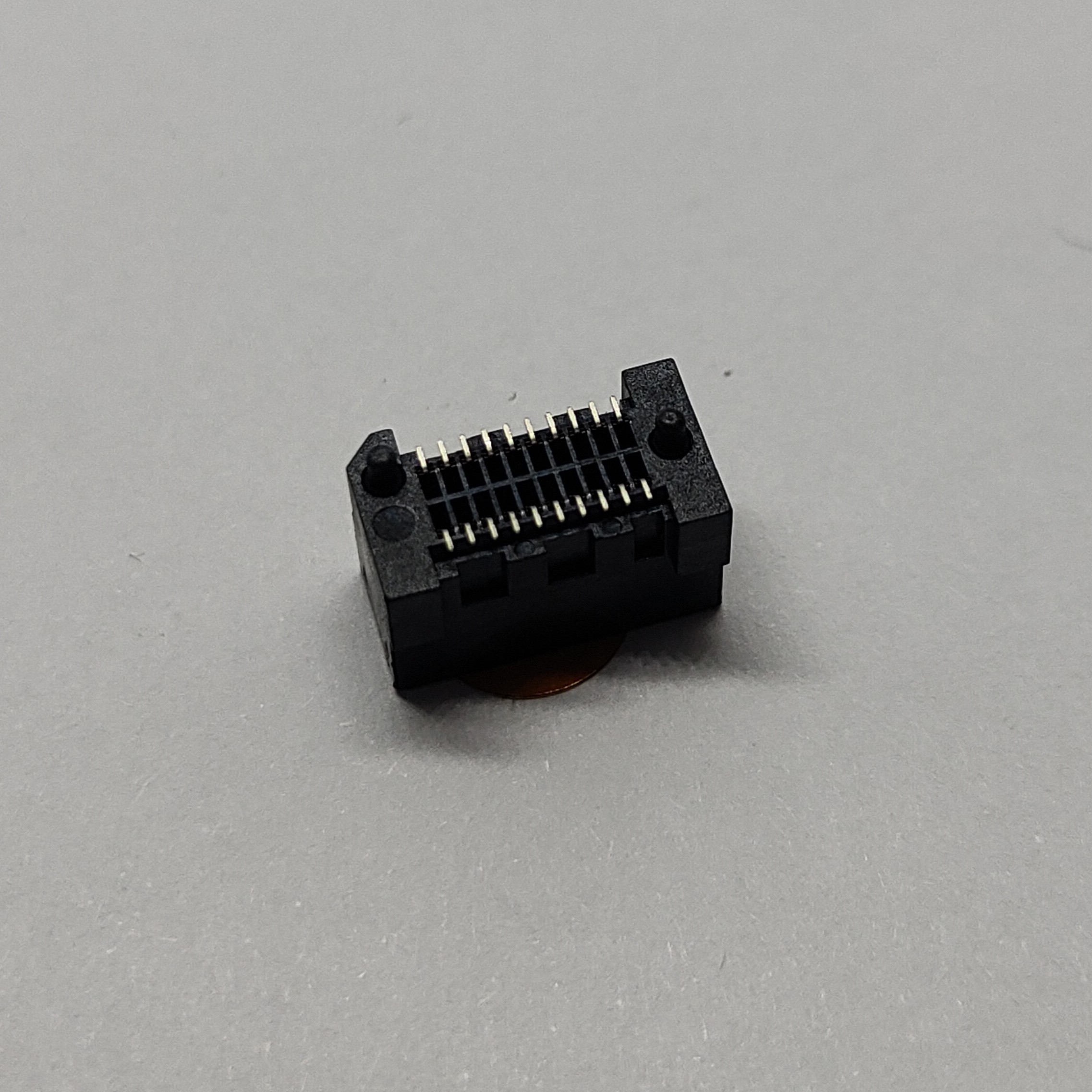 Riser Card Edge Connector PCIe Slot 0.8mm Vertical SMT LCP 