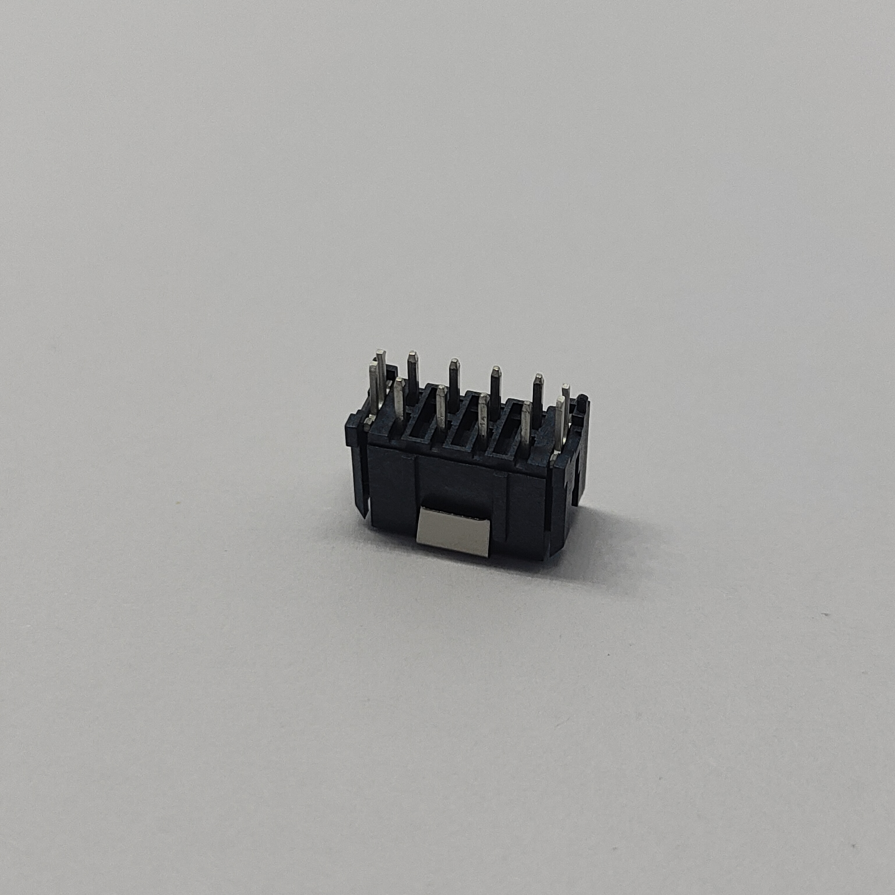 MX 3.00MM PITCH DIP TYPE 180° WAFER LCP BLACK Terminal L=3.00mm
