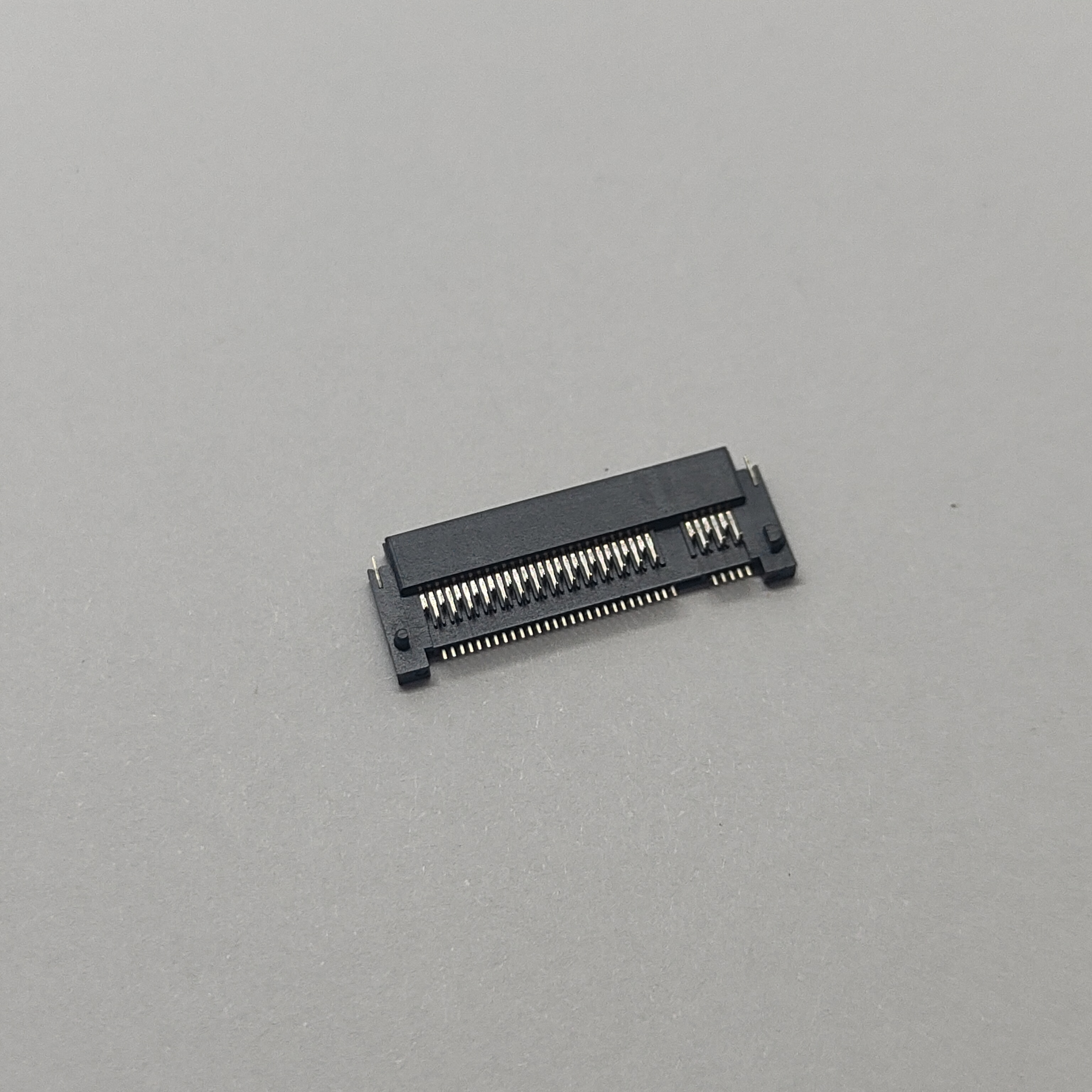 M.2 CH0.6 RVS 1.65H Au1u'' Connector
