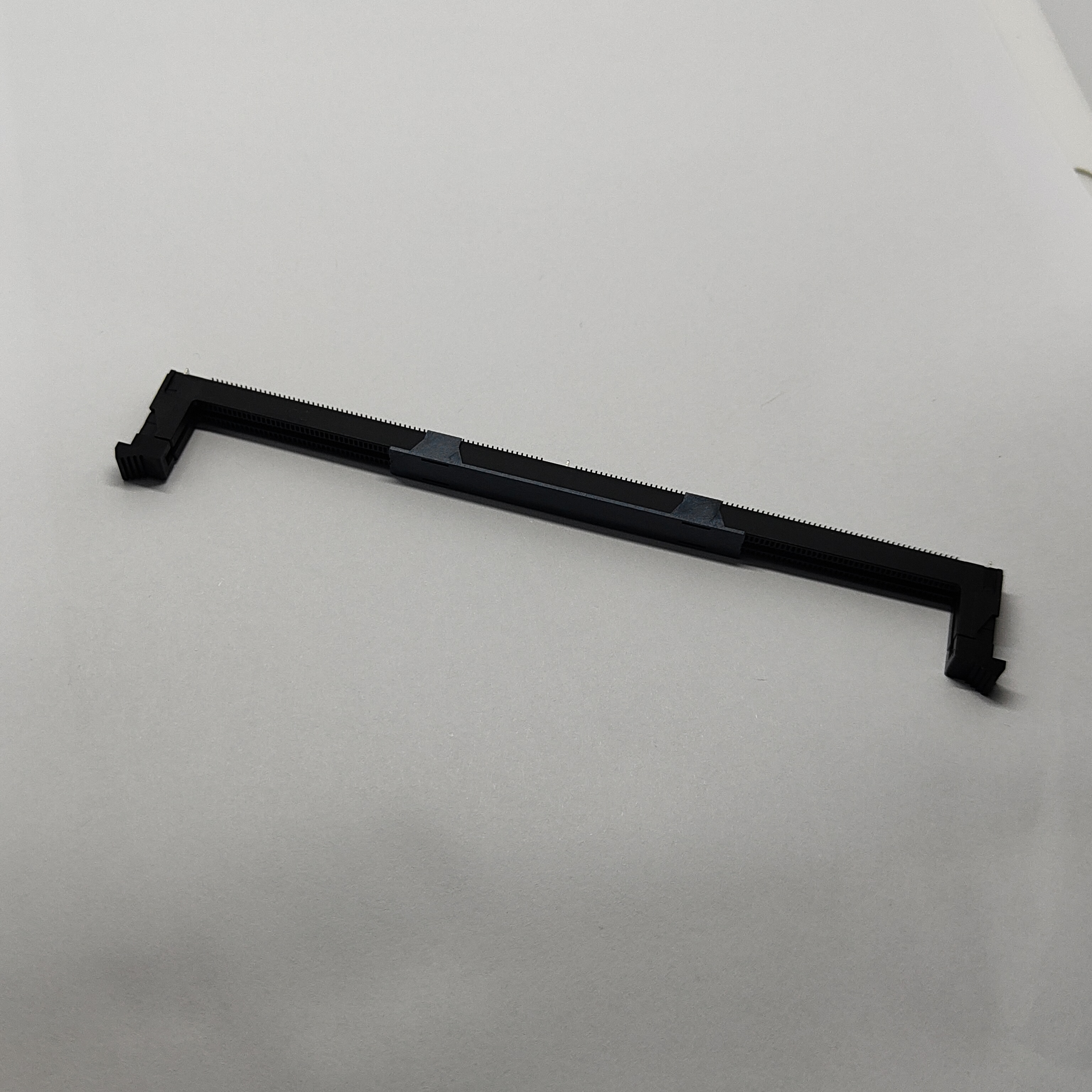 DDR5 288PIN UDIMM PA9T Housing BLACK Extractor