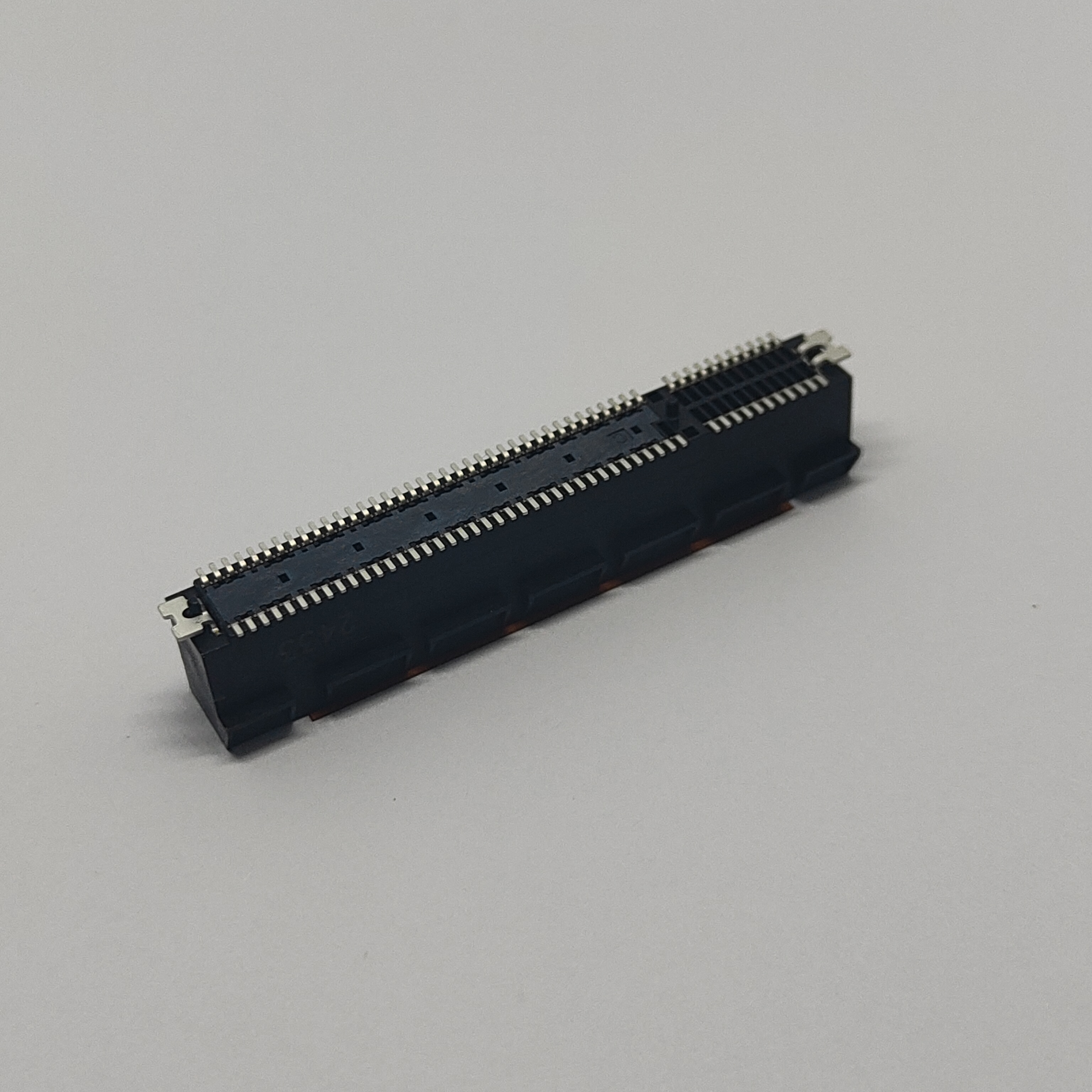 PCIe 5.0 SMT TYPE CONN BLACK