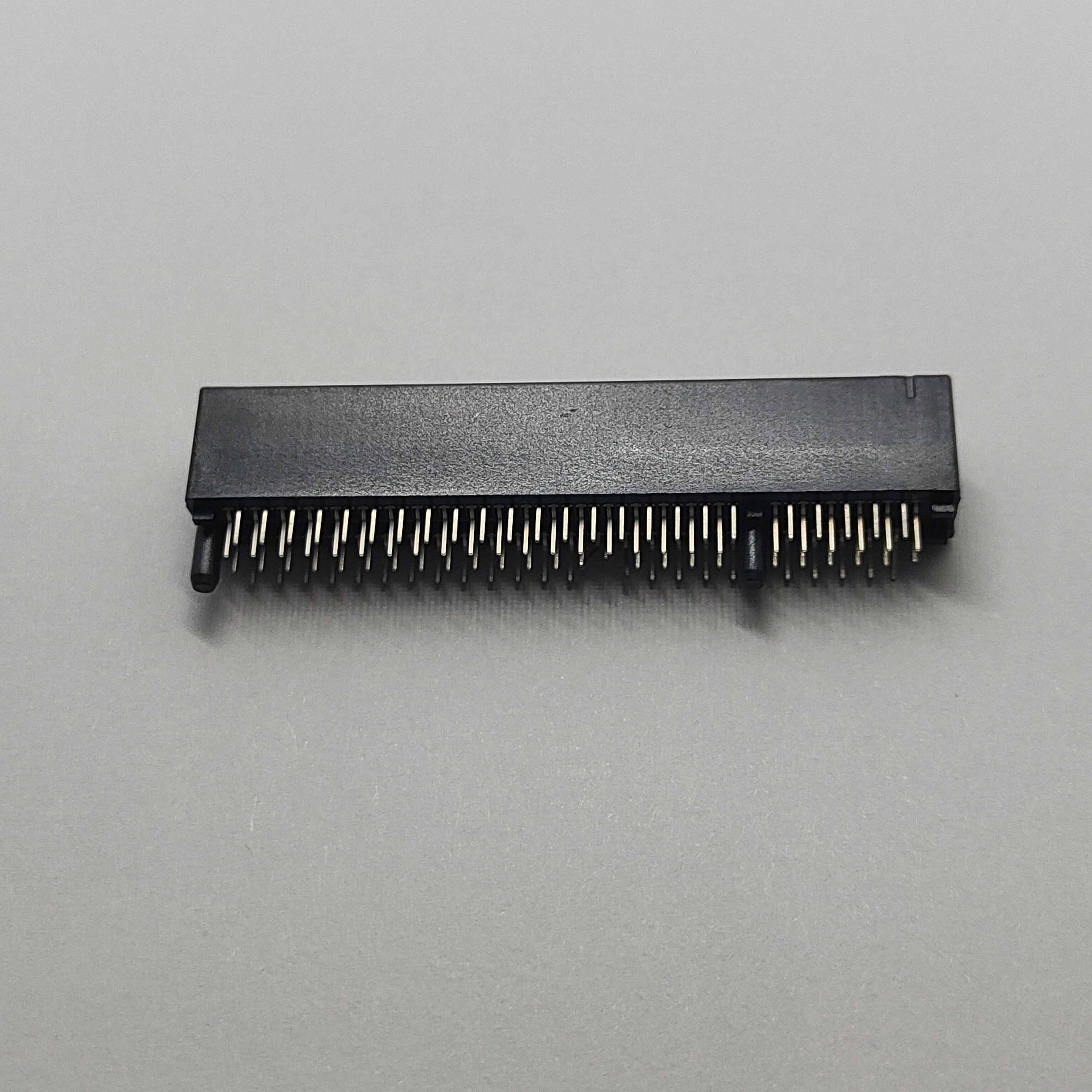 PCIe 98P Guide Post Type BLACK DIP=2.5MM