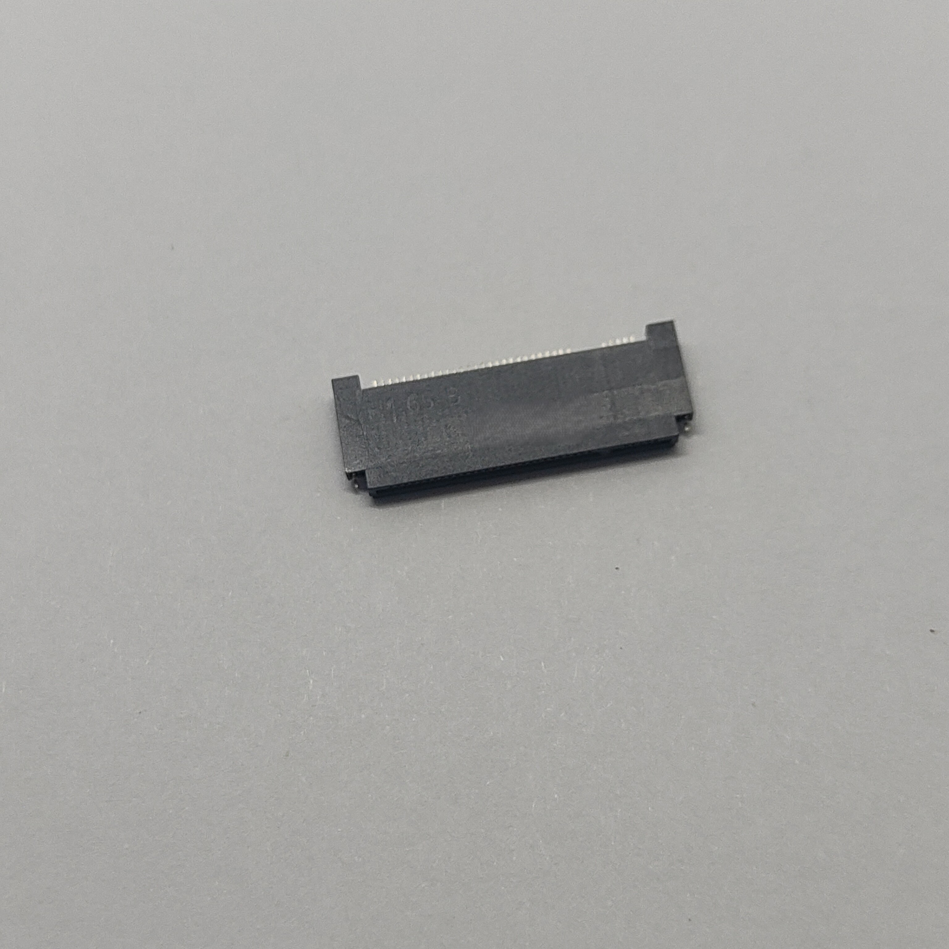 M.2 CH0.6 RVS 1.65H Au1u'' Connector