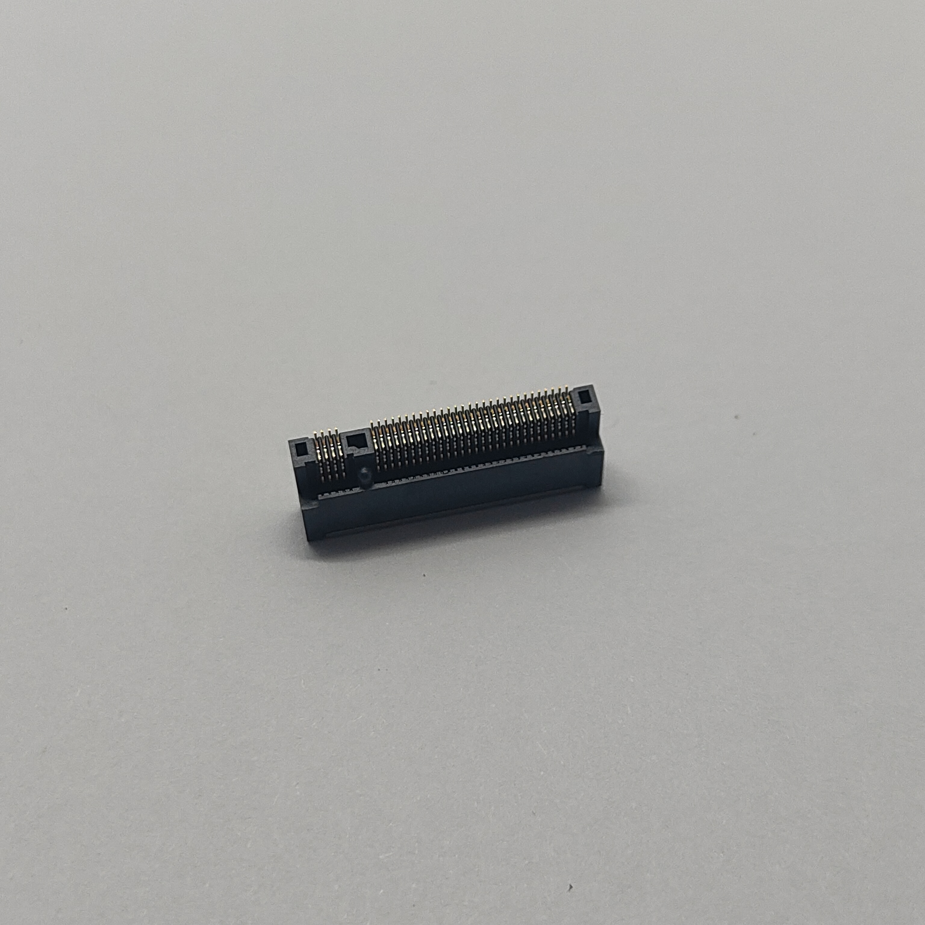 M.2 H4.2 Au1u'' Connector