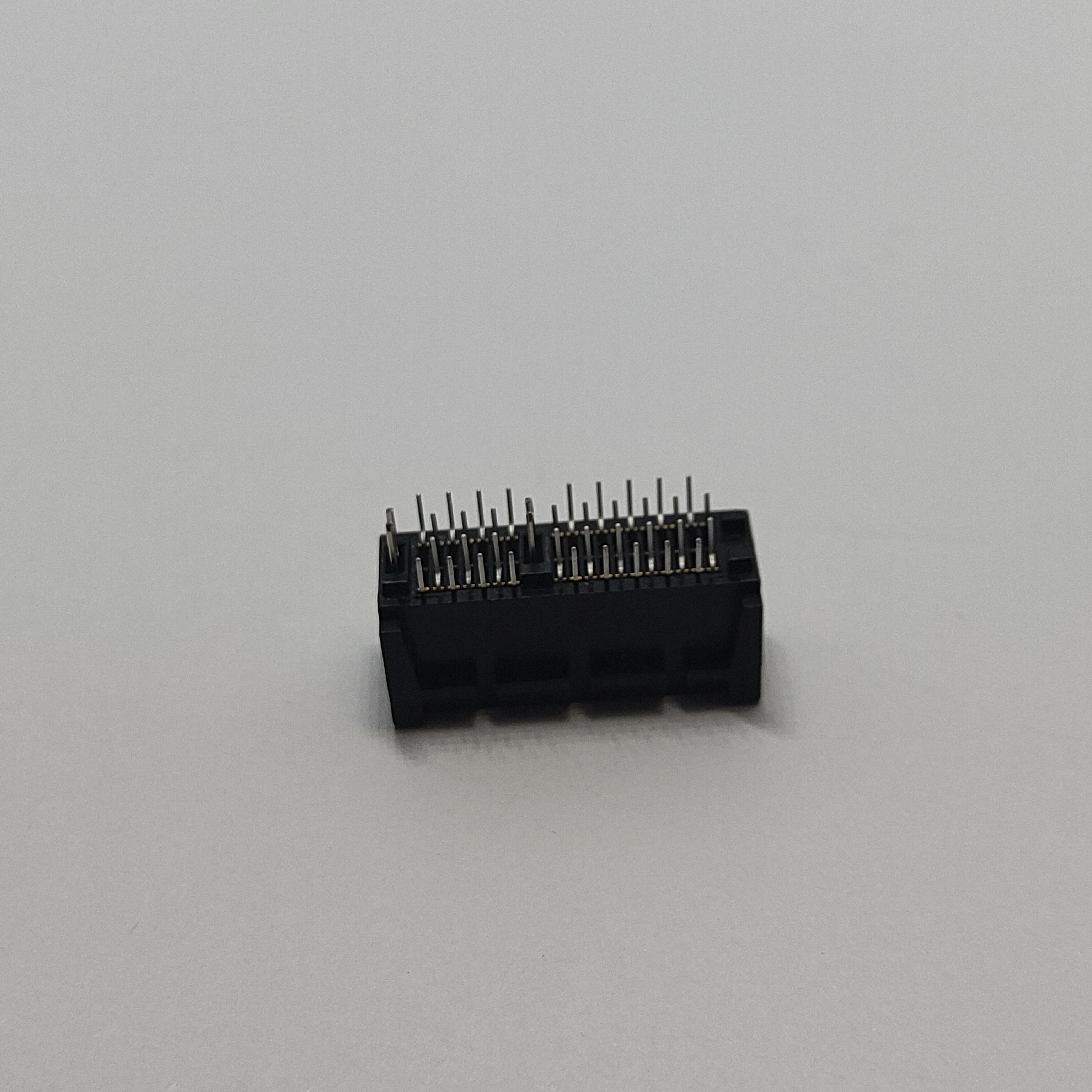 PCIe 3.0 36P NO LOGO G/F DIP BLACK