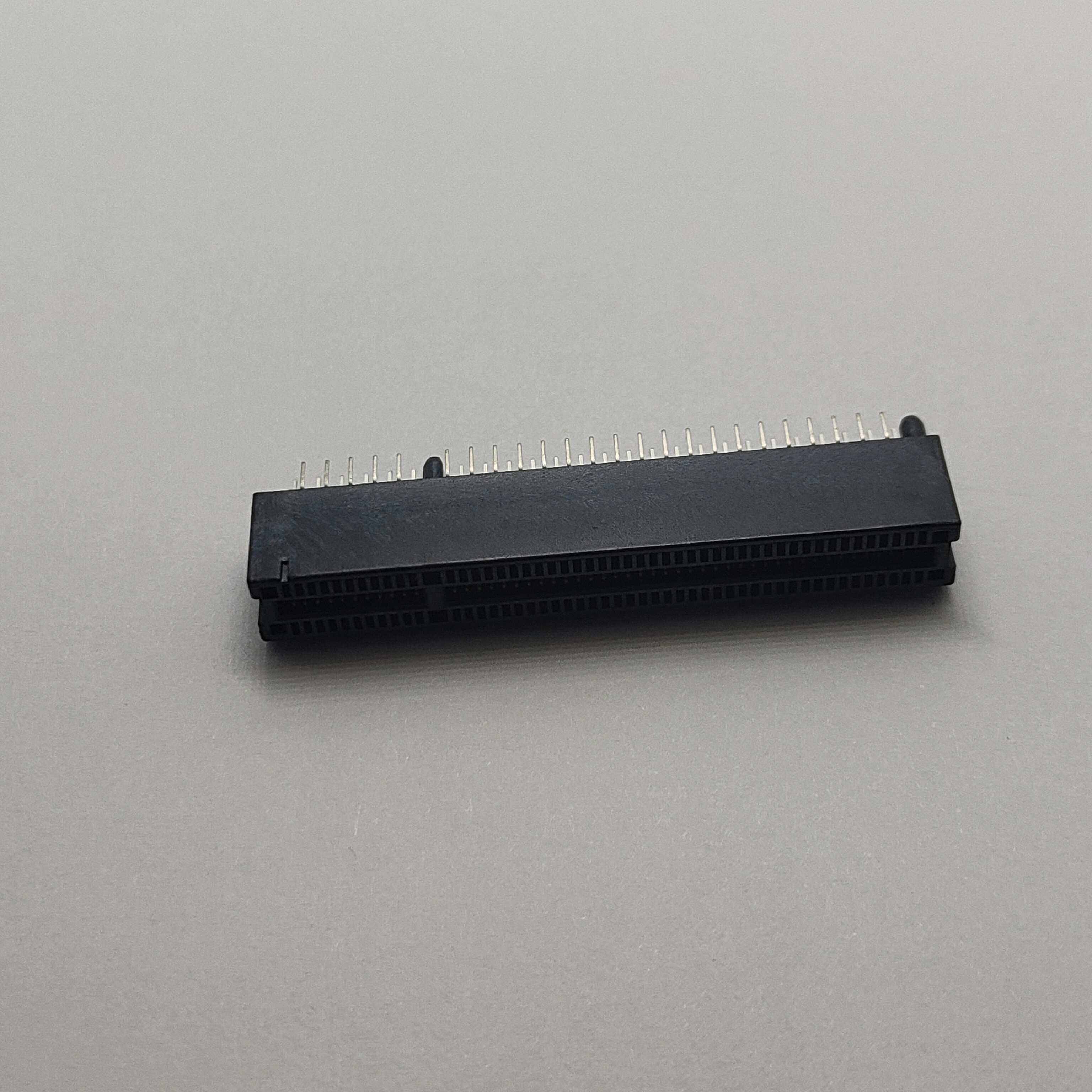 PCIe 98P Guide Post Type BLACK DIP=2.5MM