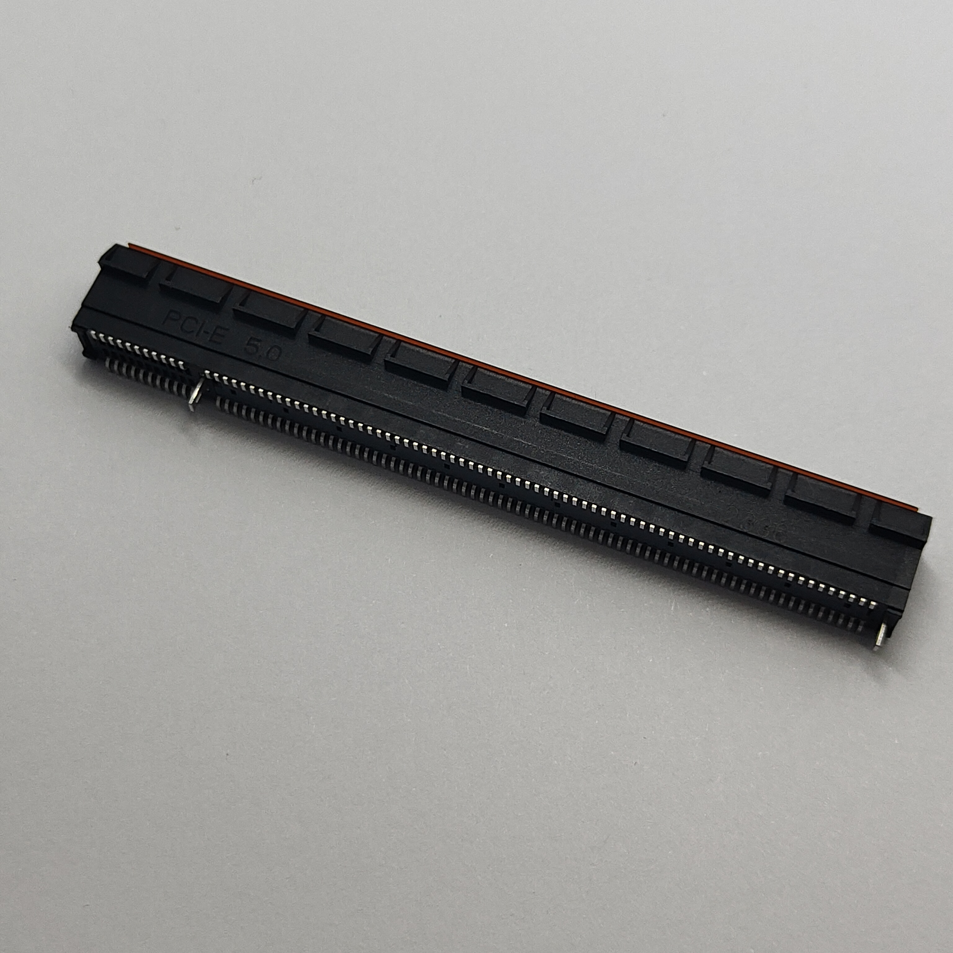 PCIe 5.0 SMT TYPE CONN BALCK 16X 164PIN Au30u''
